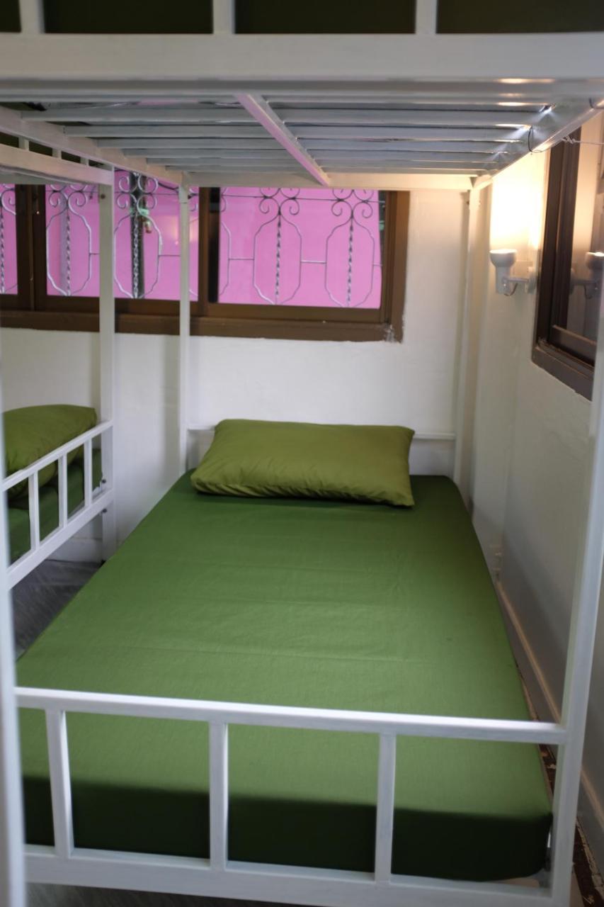 Mint Hostel Bangkok Exterior foto